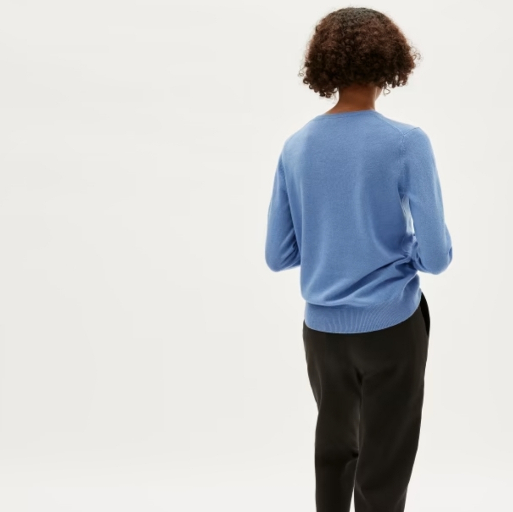 Everlane Cashmere Crew - Picture 8 of 8
